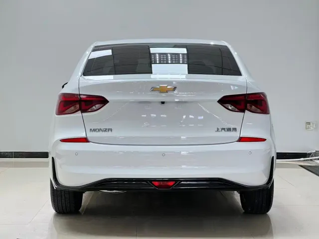 Chevrolet Monza — Фото автомобиля 5