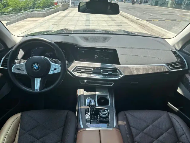 BMW X5 — Фото автомобиля 6