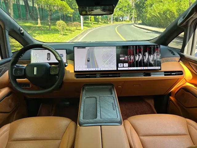 Wey Alpine — Фото автомобиля 15