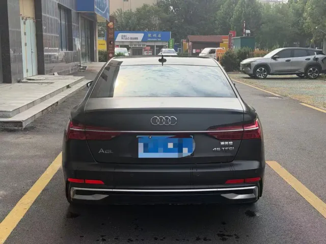 Audi A6L — Фото автомобиля 4