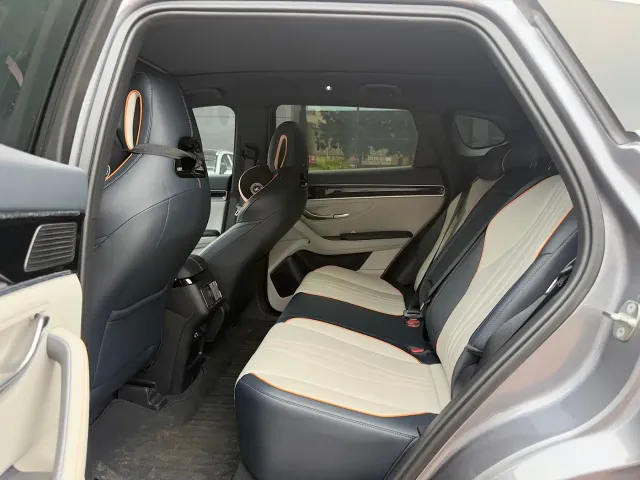 BYD Song PLUS — Фото автомобиля 6