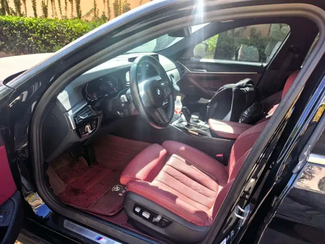 BMW 5 Series — Фото автомобиля 6