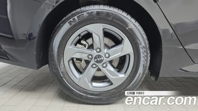 Kia K5 K5 3 поколение 2.0 LPI(Для проката) — Фото автомобиля 5