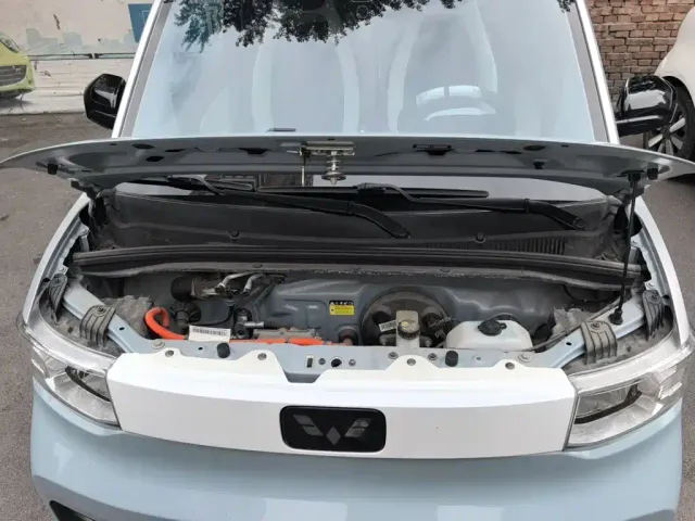 Wuling Hongguang Mini EV — Фото автомобиля 21