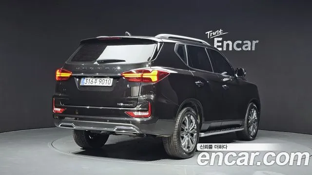 KG_Mobility_Ssangyong Rexton Rexton Arena Дизель 2.2 4WD — Фото автомобиля 2