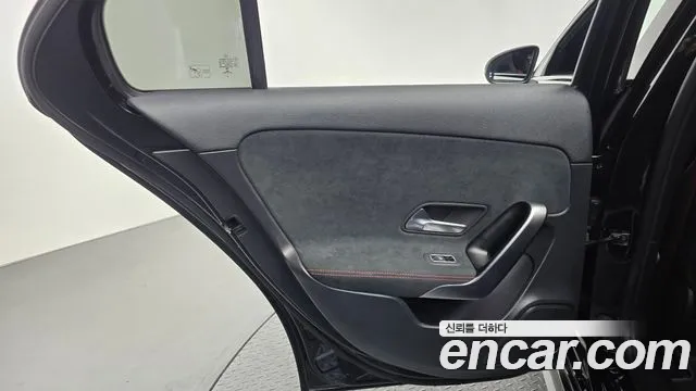 Mercedes-Benz A-Class W177 — Фото автомобиля 14