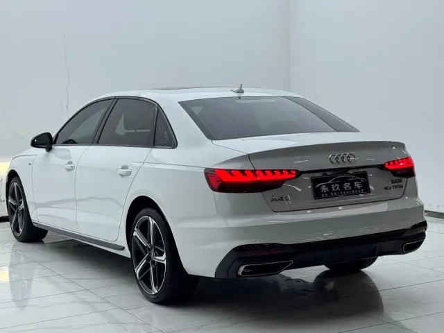 Audi A4L — Фото автомобиля 5