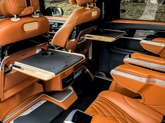 Yasheng Auto Yasheng V-Class — Фото автомобиля 13