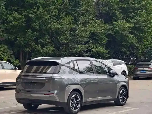 GAC Aion Y — Фото автомобиля 9