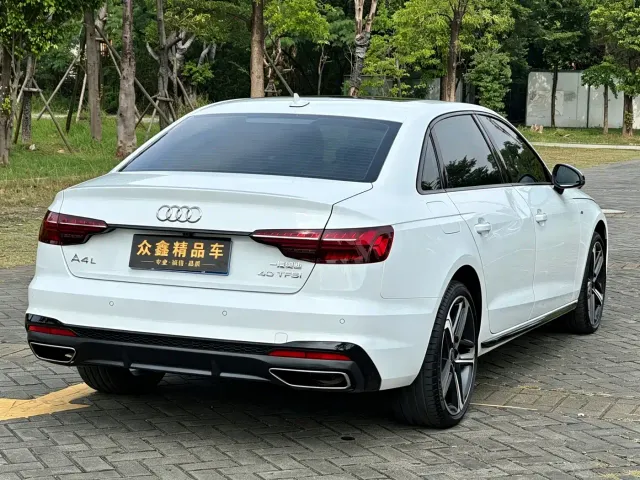 Audi A4L — Фото автомобиля 15