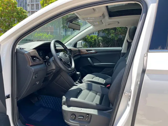 Volkswagen Tharu — Фото автомобиля 4