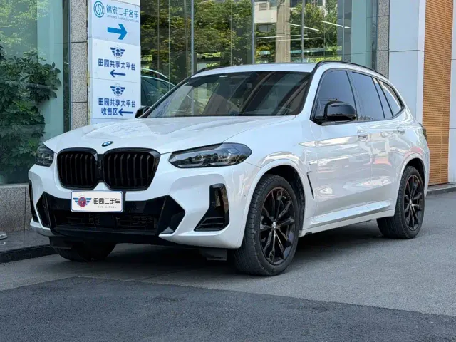 Фотография автомобиля — BMW X3