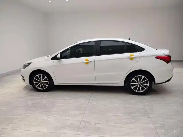 Chery Arrizo 5 — Фото автомобиля 3