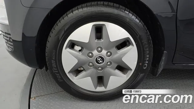Hyundai Staria Staria Tourer 9 мест — Фото автомобиля 4