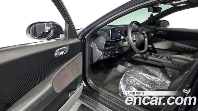 Hyundai Ioniq 6 — Фото автомобиля 15