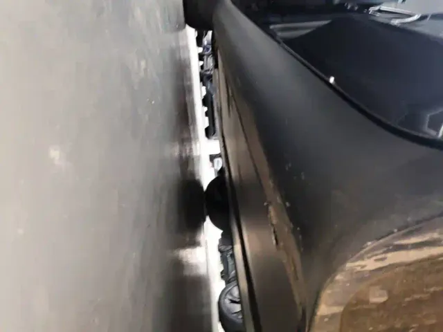 Tesla Model Y — Фото автомобиля 20
