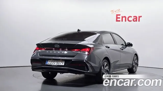 Hyundai AVANTE Новый Avante (CN7) — Фото автомобиля 2