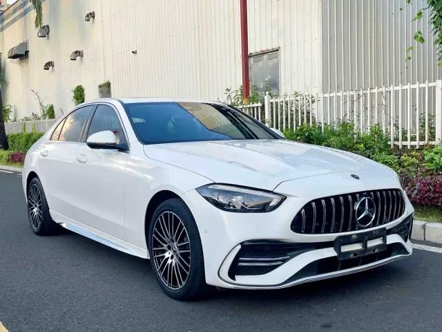 Mercedes-Benz C-Class — Фото автомобиля 3