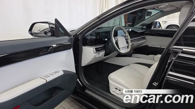 Hyundai Grandeur GN7 — Фото автомобиля 15