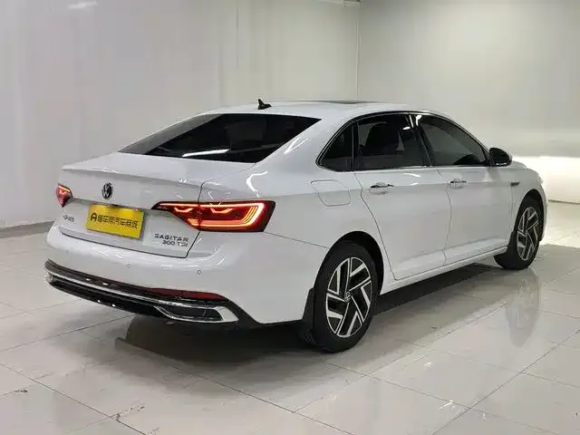 Volkswagen Sagitar — Фото автомобиля 2