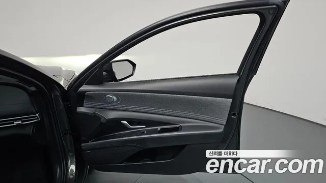 Hyundai Avante CN7 — Фото автомобиля 13