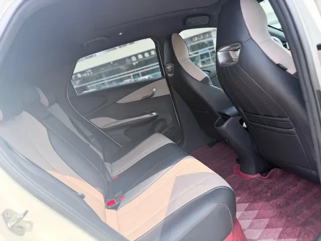 BYD Dolphin — Фото автомобиля 11