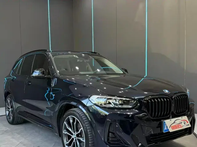 BMW X3 — Фото автомобиля 3