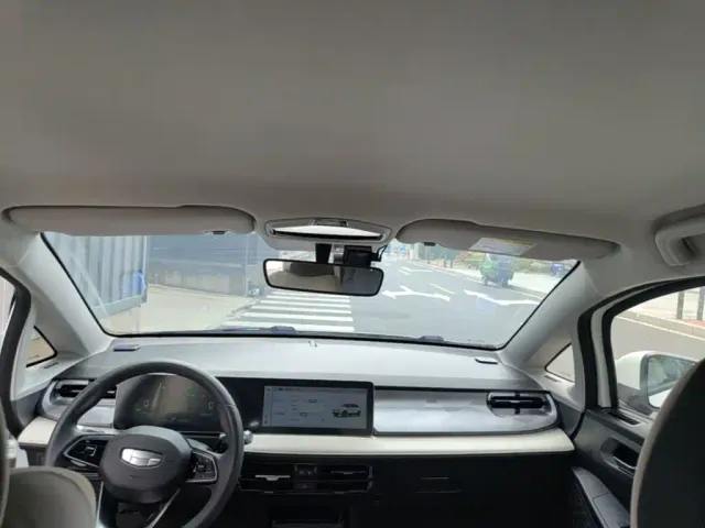 Geely Geometry E Firefly — Фото автомобиля 17