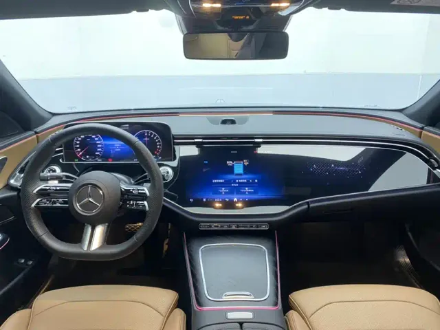 Mercedes-Benz E-Class — Фото автомобиля 13