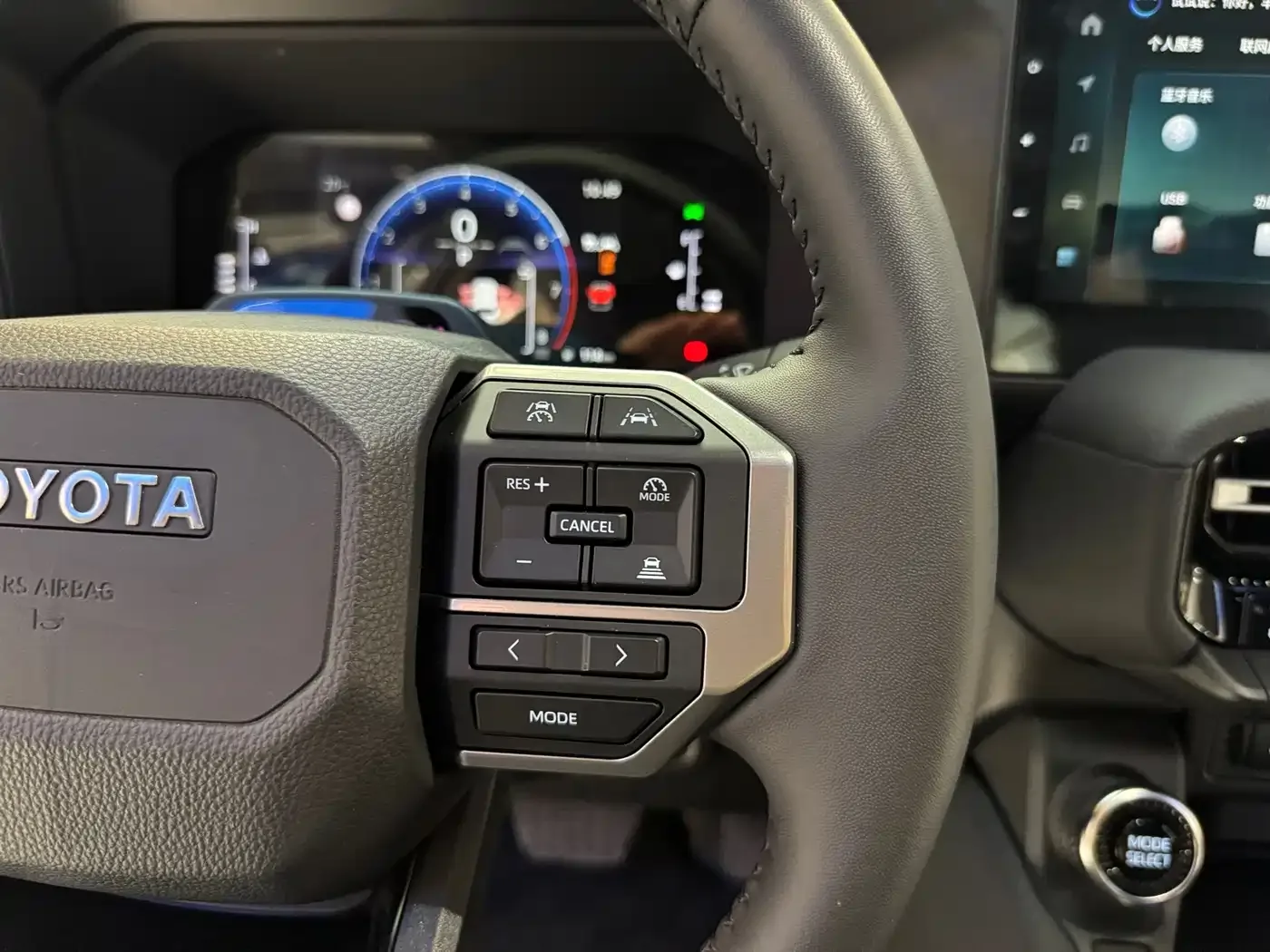 Toyota Prado 2025 2.4T All-round TX Edition 5-seater — Фото автомобиля 11