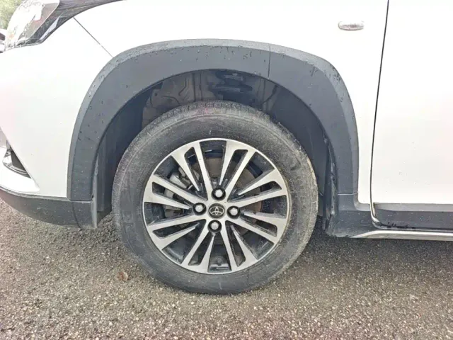 Toyota YARiS L Zhi Xuan — Фото автомобиля 22