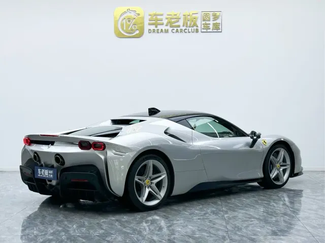 Ferrari SF90 — Фото автомобиля 4