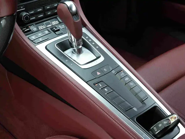 Porsche 718 — Фото автомобиля 10