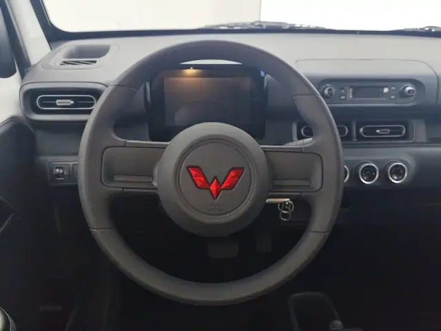 Wuling Zhiguang NEV — Фото автомобиля 15
