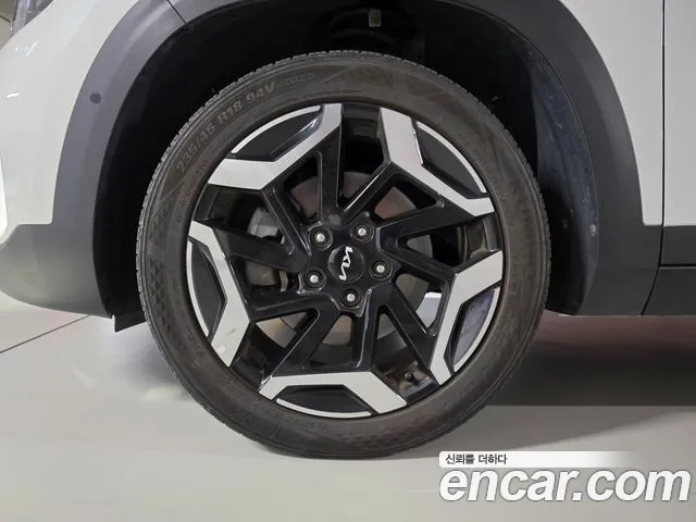 Kia Seltos New — Фото автомобиля 5