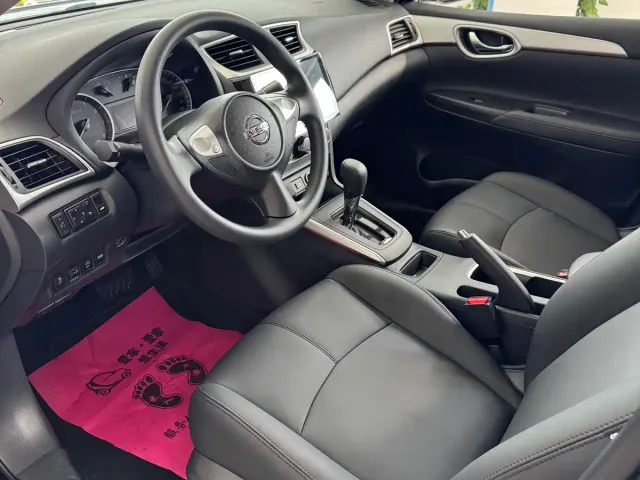 Nissan Sylphy — Фото автомобиля 4
