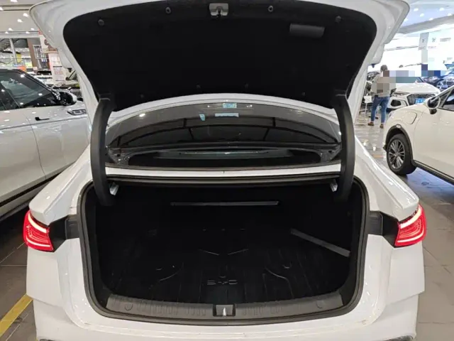 BYD Seal 06 — Фото автомобиля 18