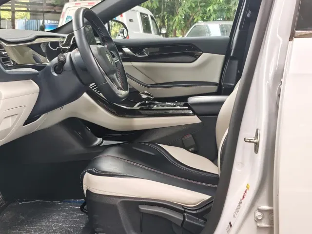 BYD Qin PLUS — Фото автомобиля 14