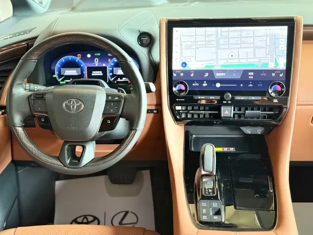 Toyota Alphard — Фото автомобиля 13