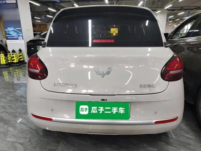 Wuling Bingo — Фото автомобиля 5