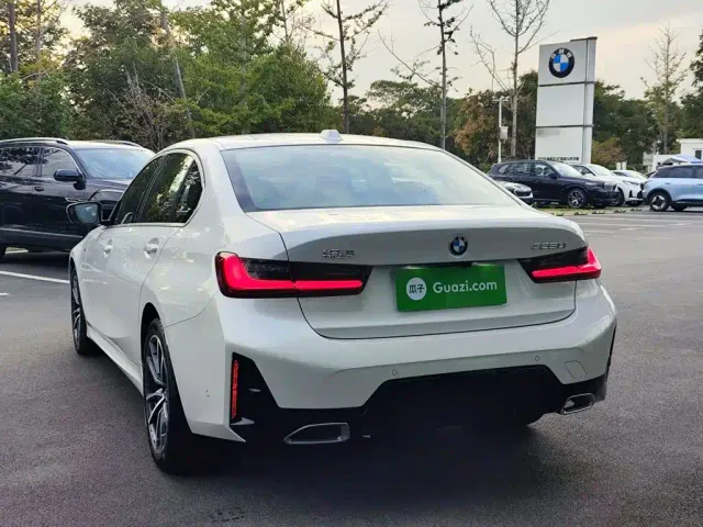 BMW 3 Series — Фото автомобиля 4