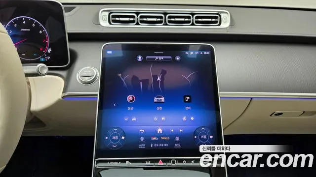 Mercedes-Benz S-Class — Фото автомобиля 16
