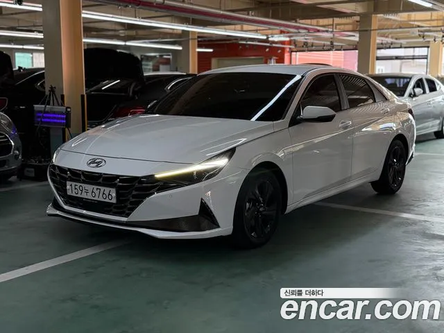 Фотография автомобиля — Hyundai Avante CN7