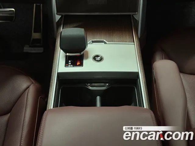 Land Rover Range Rover — Фото автомобиля 12