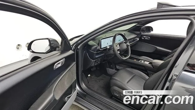 Hyundai Ioniq 6 — Фото автомобиля 9