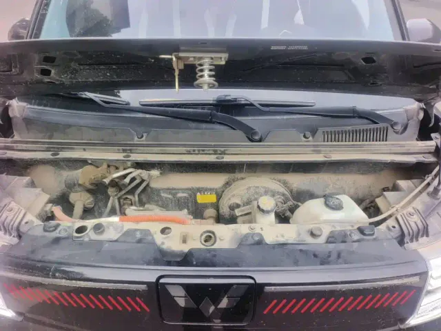 Wuling Hongguang Mini EV — Фото автомобиля 16