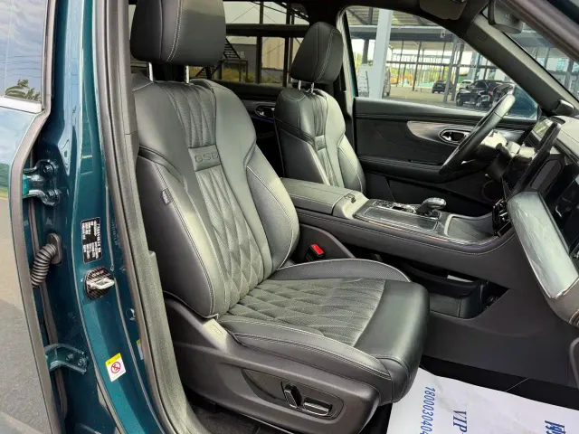 GAC Trumpchi GS8 — Фото автомобиля 11