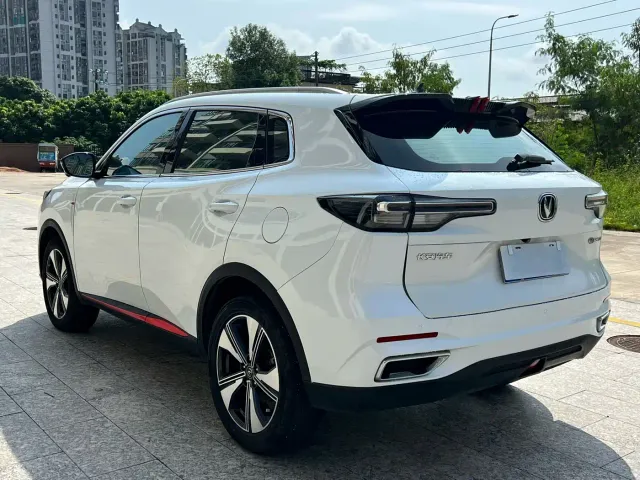 Changan CS55 Plus — Фото автомобиля 9