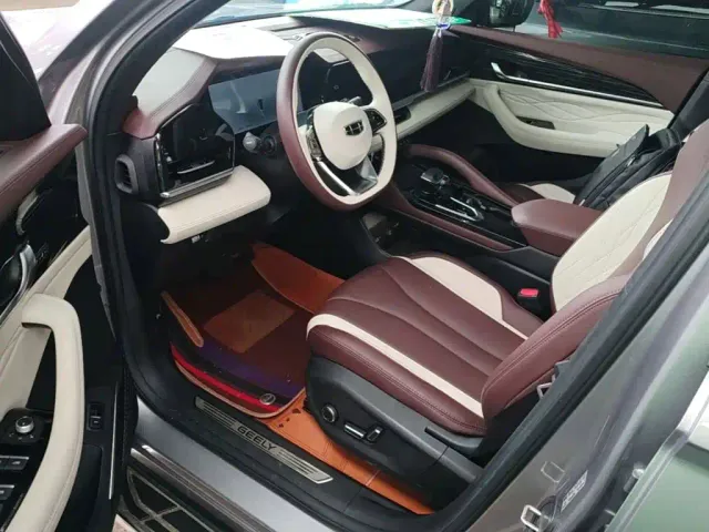 Geely Xingyue L — Фото автомобиля 15