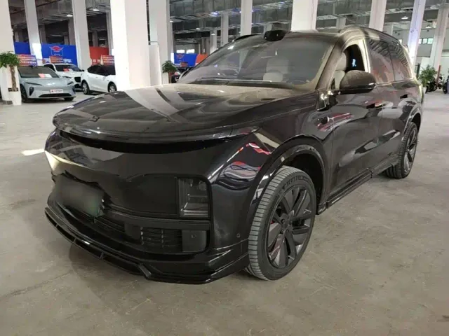 Фотография автомобиля — Li Auto L9